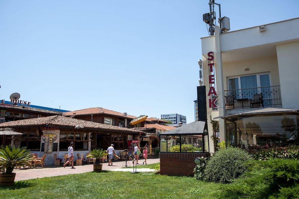 Hotel Lotus Sunny Beach Buitenkant foto
